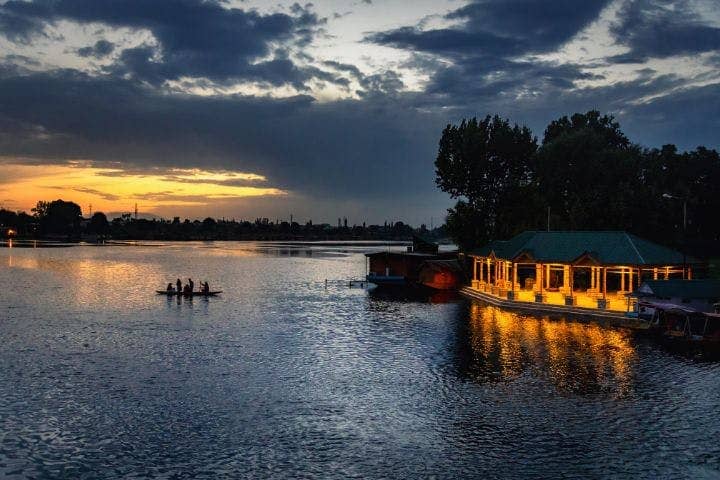 Dal Lake